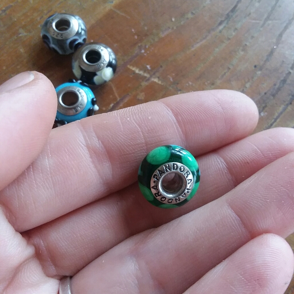 Glass Pandora bead